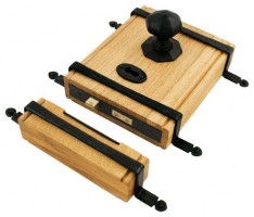 Anvil 33005 Oak Box Lock & Octagonal Knobs Black 490.76