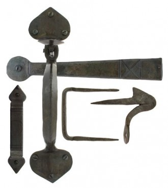 Anvil 33150XL Gothic Extra Long Thumblatch Set Beeswax
