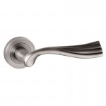 Old English Richmond Door Handles on Rose OE110MBN Matt Gun Metal 41.19