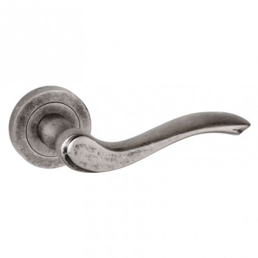Old English Warwick Door Handles on Rose OE178DS Distressed Silver