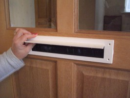 Stormguard Brush Letter Plate Draught Excluder with Flap White 9.87