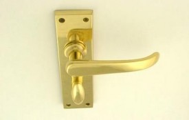 Carlisle Brass Door Handles M30WC Victorian Bathroom Lock Polished Brass 31.62
