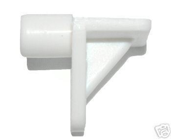 5mm Push in Shelf Support White Pack of 25