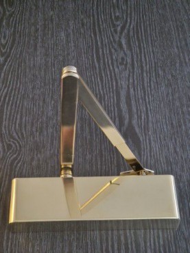 Synergy Door Closer S800 Size 2 - 5 with Backcheck Semi Radius Cover Polished Brass